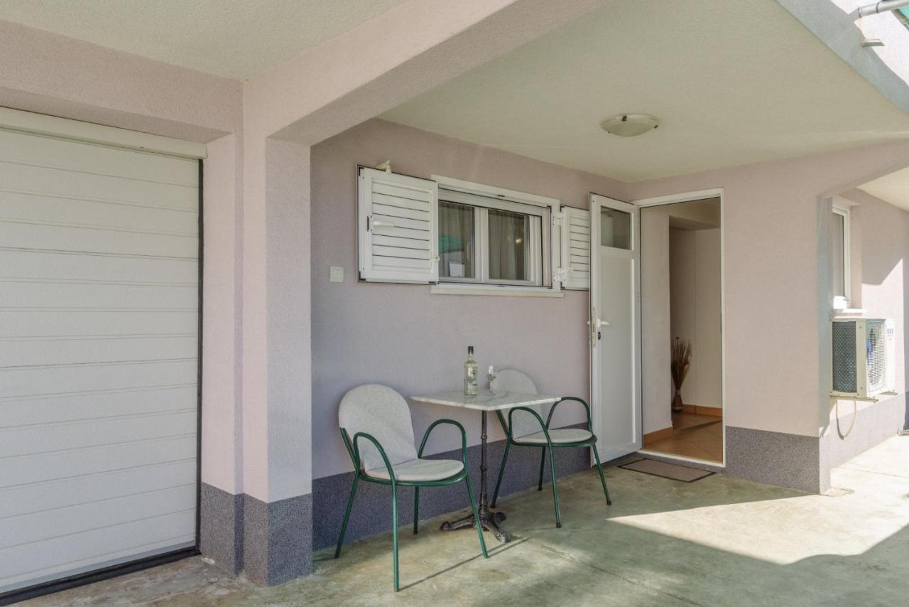 Apartments Meri Трогір Екстер'єр фото